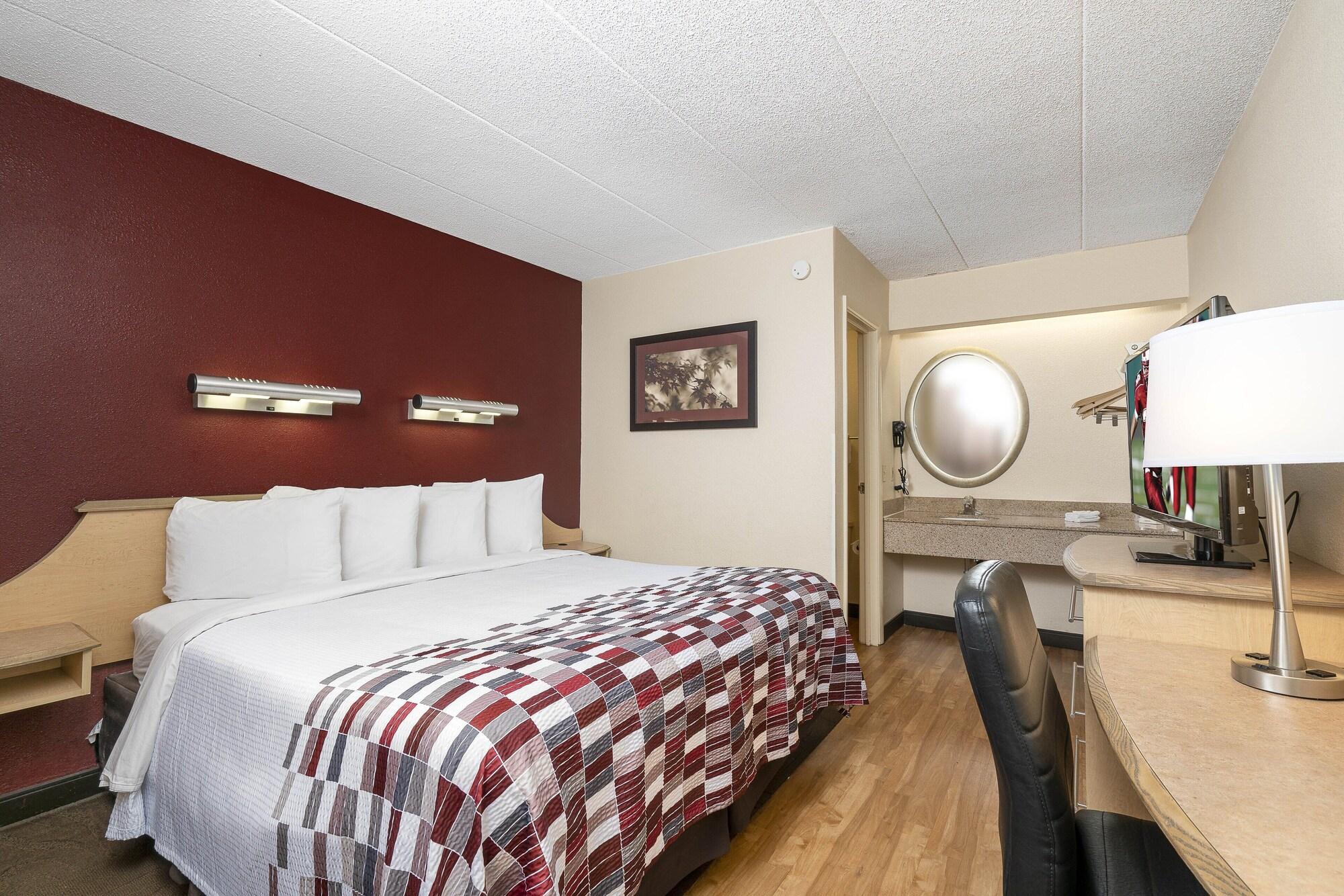 Red Roof Inn Columbus - Гроув Сити Екстериор снимка